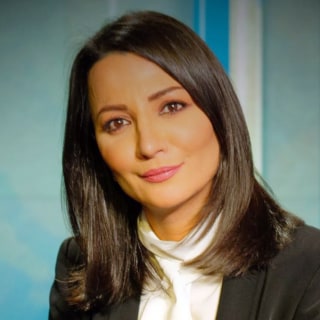 Nh&agrave; b&aacute;o Ghada Oueiss