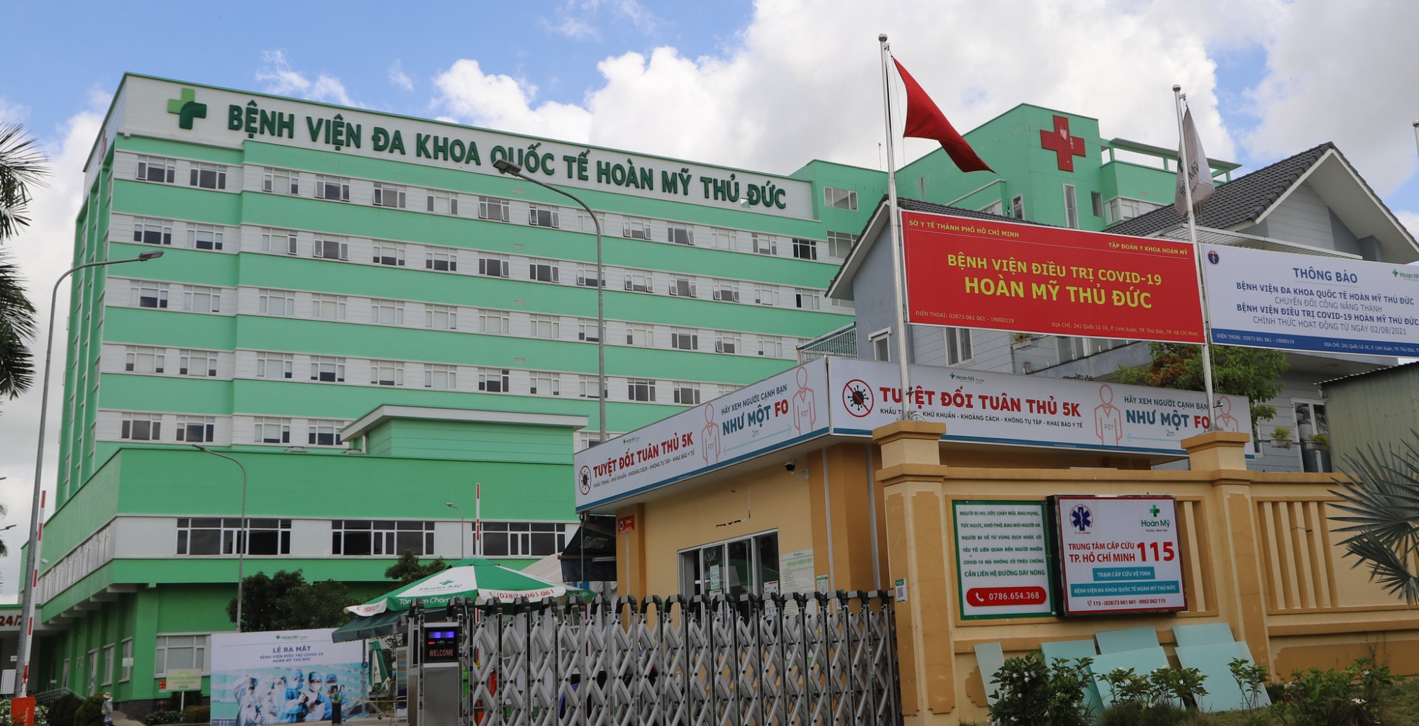 Bệnh viện Đa khoa Quốc tế Ho&agrave;n Mỹ Thủ Đức chuyển đổi c&ocirc;ng năng để điều trị bệnh nh&acirc;n COVID-19, ảnh Thu Hiền