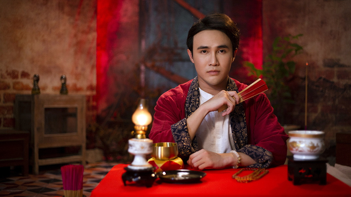 Huỳnh Lập và hình ảnh giới thiệu series Một nén nhang mùa ba