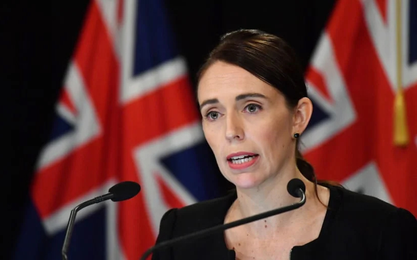 Thủ tướng New Zealand Ardern tuy&ecirc;n bố nước n&agrave;y sẽ đ&oacute;ng cửa bi&ecirc;n giới cho đến đầu năm 2022 để ngăn chặn sự l&acirc;y lan của đại dịch COVID-19 - Ảnh: Daily Beast/Getty Images