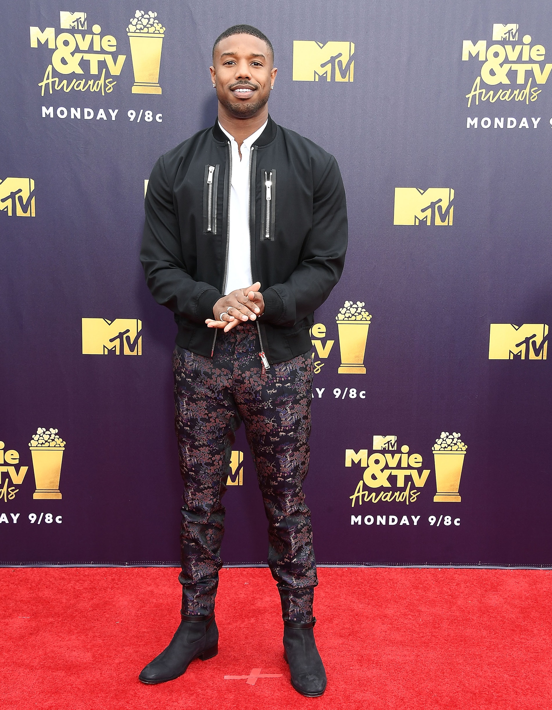 Trước khi b&eacute;n duy&ecirc;n với phim ảnh, Michael B. Jordan từng hoạt động trong giới người mẫu. Với gương mặt nam t&iacute;nh, th&acirc;n h&igrave;nh lực lưỡng, vạm vỡ c&ugrave;ng chiều cao 1m83, Michael B. Jordan lu&ocirc;n được c&aacute;c nh&agrave; mốt thể thao săn đ&oacute;n.