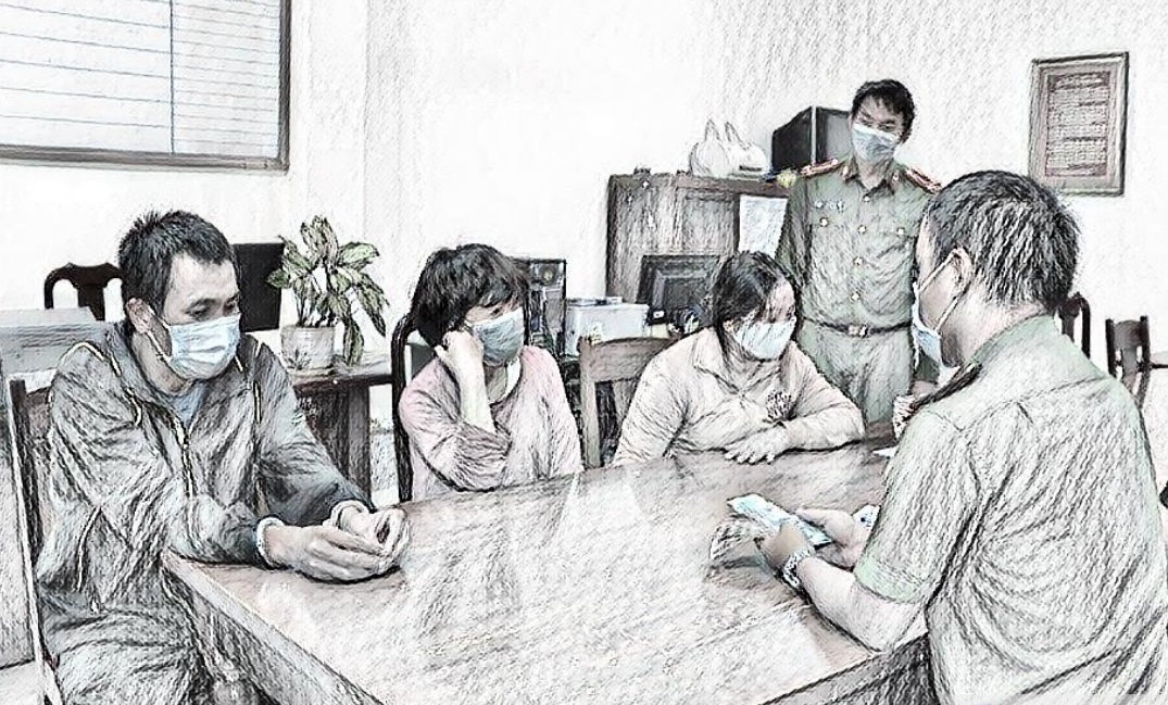 C&aacute;c đối tượng trong đường d&acirc;y lừa chạy &aacute;n tại cơ quan c&ocirc;ng an