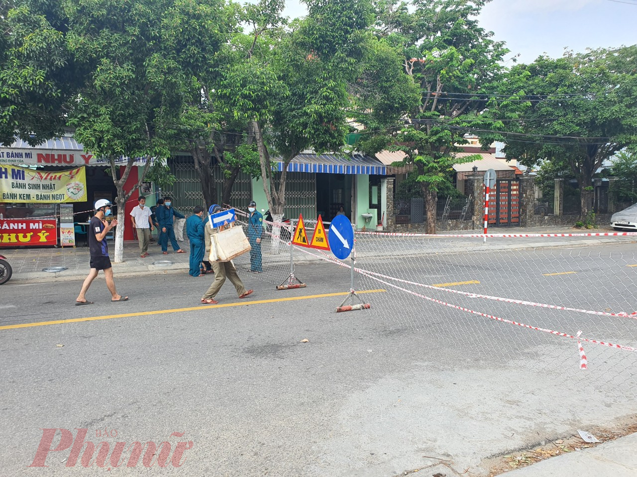 Ch&iacute;nh quyền Đ&agrave; Nẵng quy định cụ thể những người được ph&eacute;p ra đường trong thời gian phong tỏa chặt th&agrave;nh phố