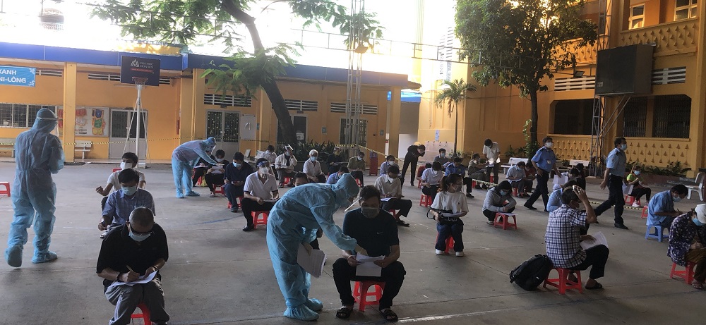 Hiện đ&atilde; c&oacute; hơn 10.200 lao động được ti&ecirc;m mũi 1 vắc xin COVID-19 tại 23 đơn vị th&agrave;nh vi&ecirc;n thuộc SATRA - Ảnh: SATRA
