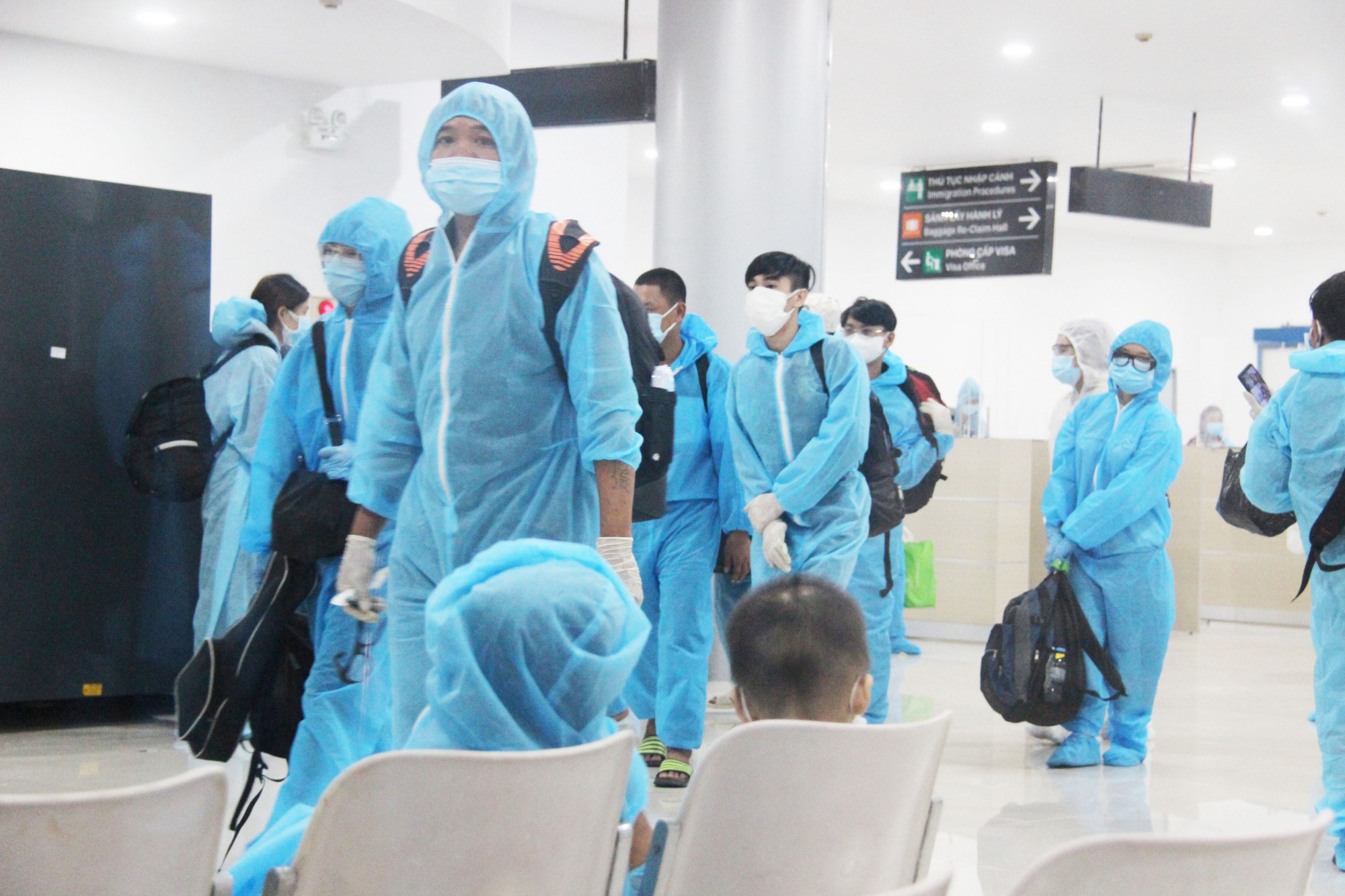 Người d&acirc;n B&igrave;nh Định sẽ được tiếp tục hồi hương bằng m&aacute;y bay