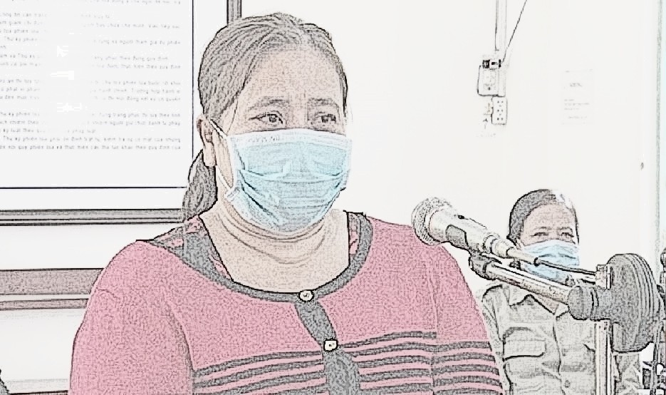 Bị c&aacute;o Trần Thị Tuyền tại phi&ecirc;n t&ograve;a