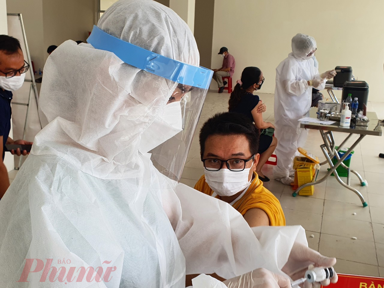 Đ&agrave; Nẵng đang triển khai nhanh nhiều đợt ti&ecirc;m chủng vắc xin ngừa COVID-19