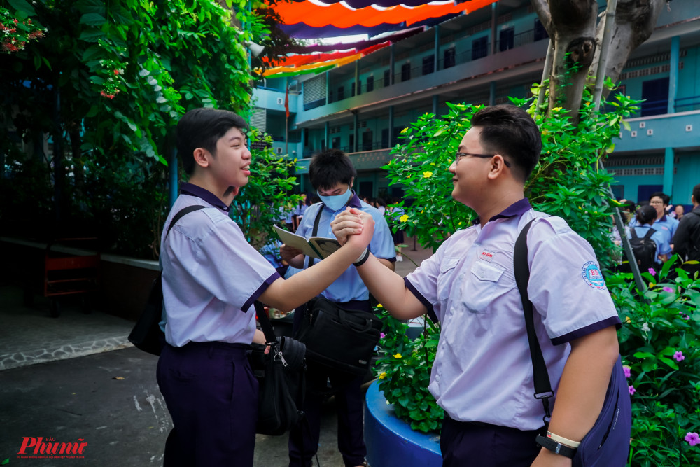Học sinh TPHCM sẽ học trực tuyến ngay đầu năm học 2021-2022