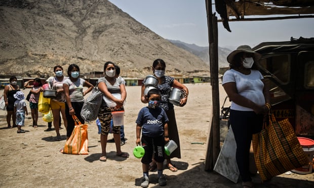 . Peru c&oacute; số người chết v&igrave; Covid t&iacute;nh theo đầu người cao nhất thế giới. Ảnh: Miguel Arre&aacute;tegui / Save the Children Pe