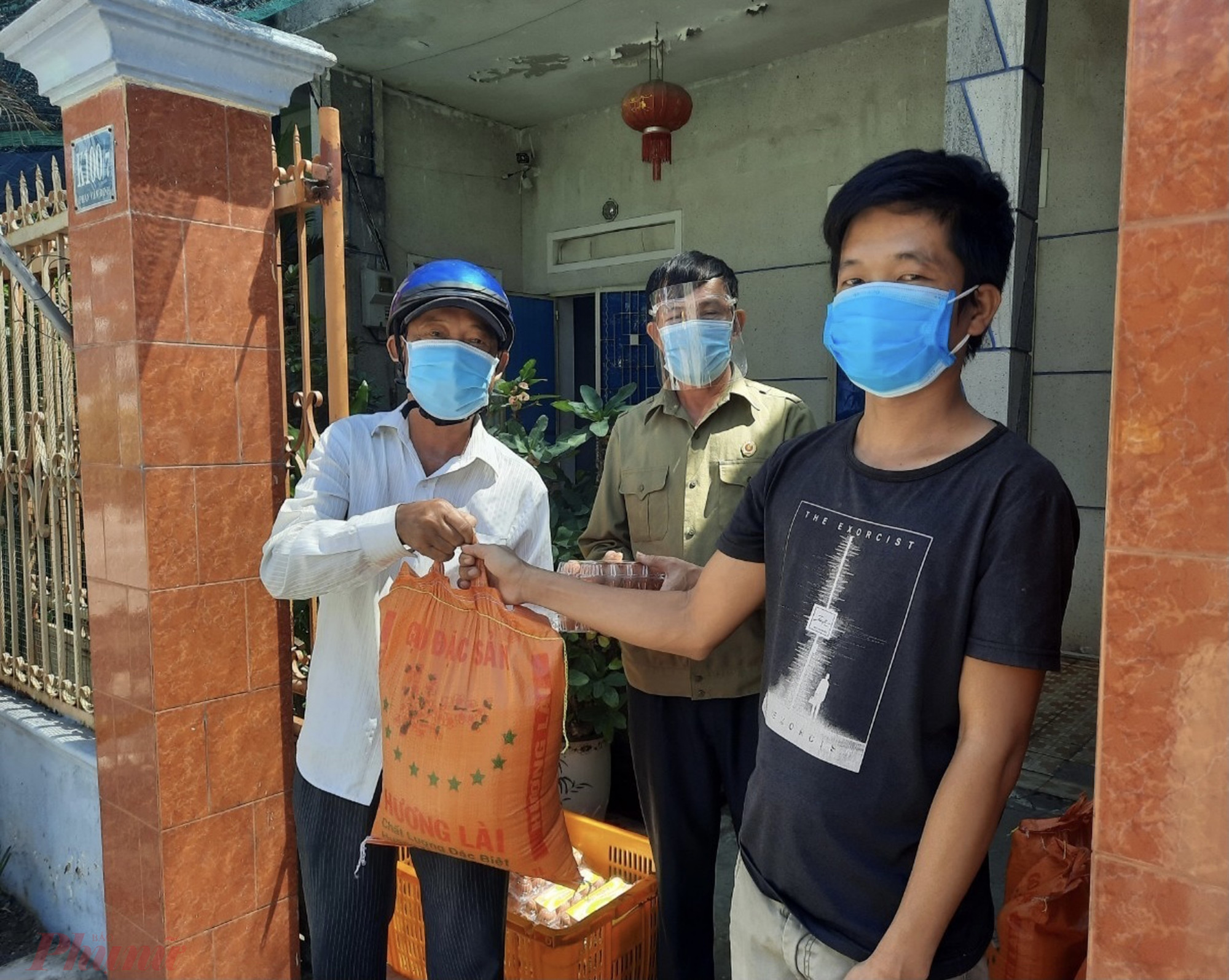 Ch&iacute;nh quyền c&aacute;c địa phương vận động chủ trọ miễn giảm tiền thu&ecirc; trọ cho c&ocirc;ng nh&acirc;n, sinh vi&ecirc;n