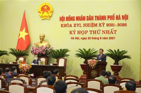 Hội đồng Nh&acirc;n d&acirc;n Th&agrave;nh phố H&agrave; Nội vừa c&oacute; th&ocirc;ng b&aacute;o số 26/TB-HĐND ng&agrave;y 19/8/2021 ho&atilde;n tổ chức kỳ họp thứ 2 HĐND TP kho&aacute; XVI, nhiệm kỳ 2021-2026.