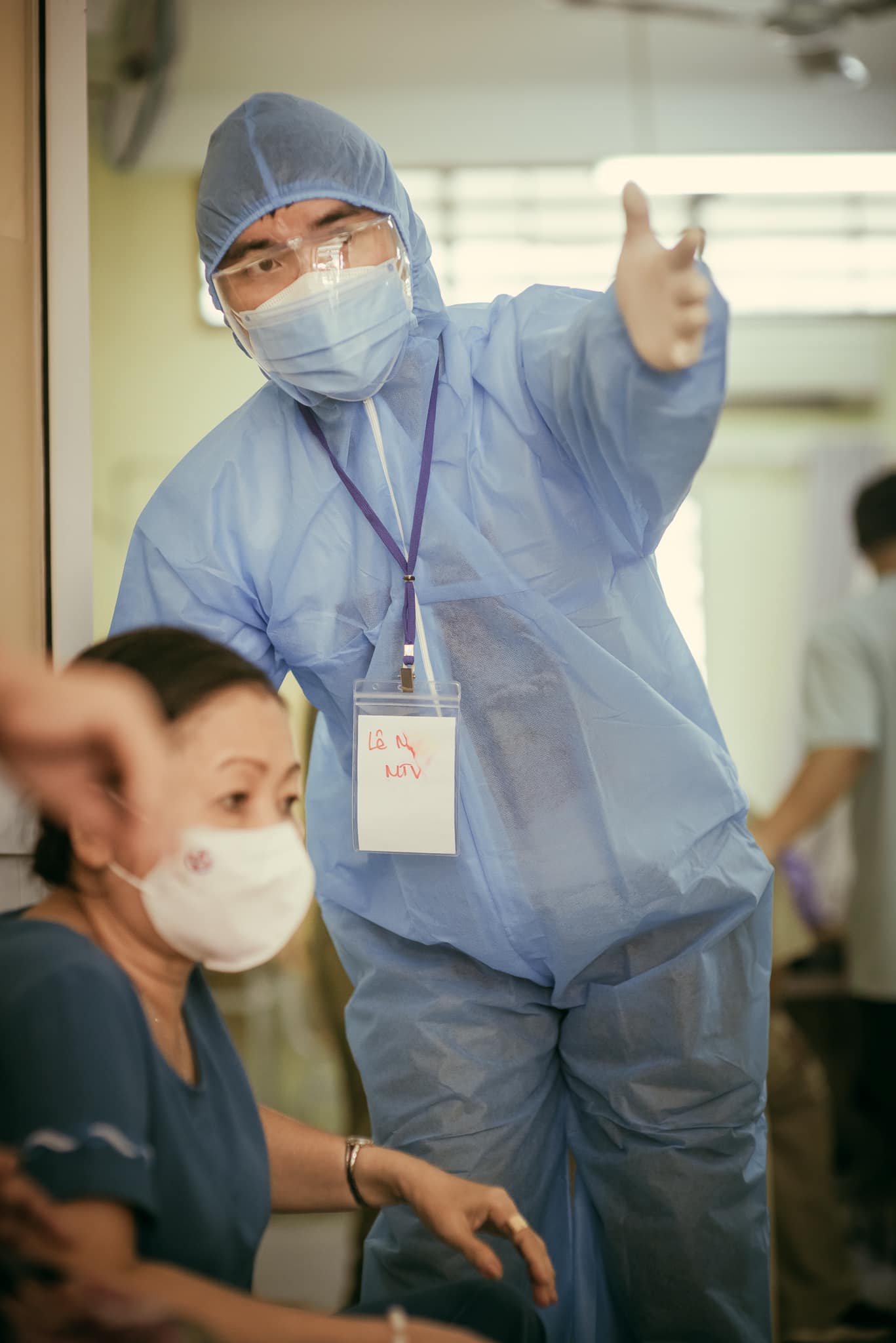 CS L&ecirc; Minh l&agrave;m t&igrave;nh nguyện vi&ecirc;n chống dịch trong hơn 1 th&aacute;ng qua