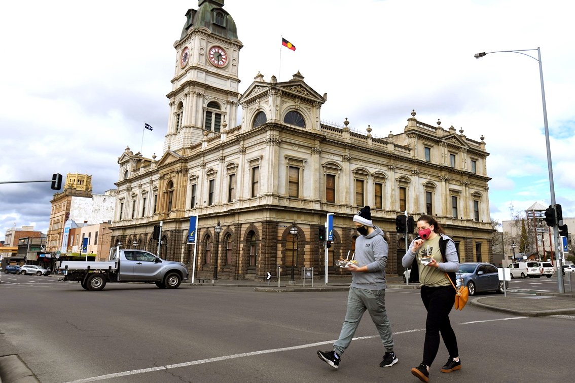 C&aacute;c đợt b&ugrave;ng ph&aacute;t do biến thể Delta ở bang New South Wales v&agrave; Victoria đ&atilde; ph&aacute; vỡ kế hoạch triệt ti&ecirc;u l&acirc;y nhiễm nhờ ch&iacute;nh s&aacute;ch &ldquo;kh&ocirc;ng khoan nhượng&rdquo; của &Uacute;c - Ảnh: EPA