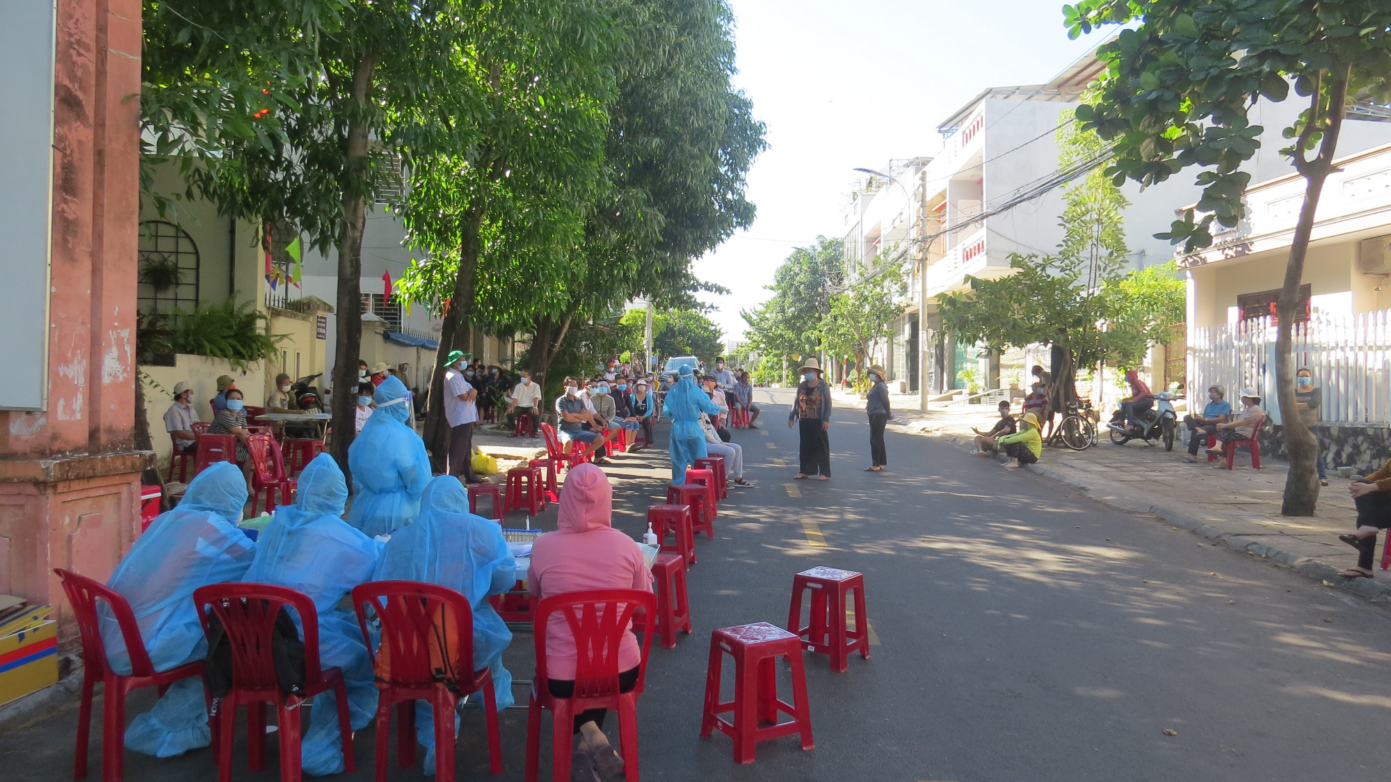 Ng&agrave;nh y tế Ph&uacute; Y&ecirc;n x&eacute;t nghiệm COVID-19