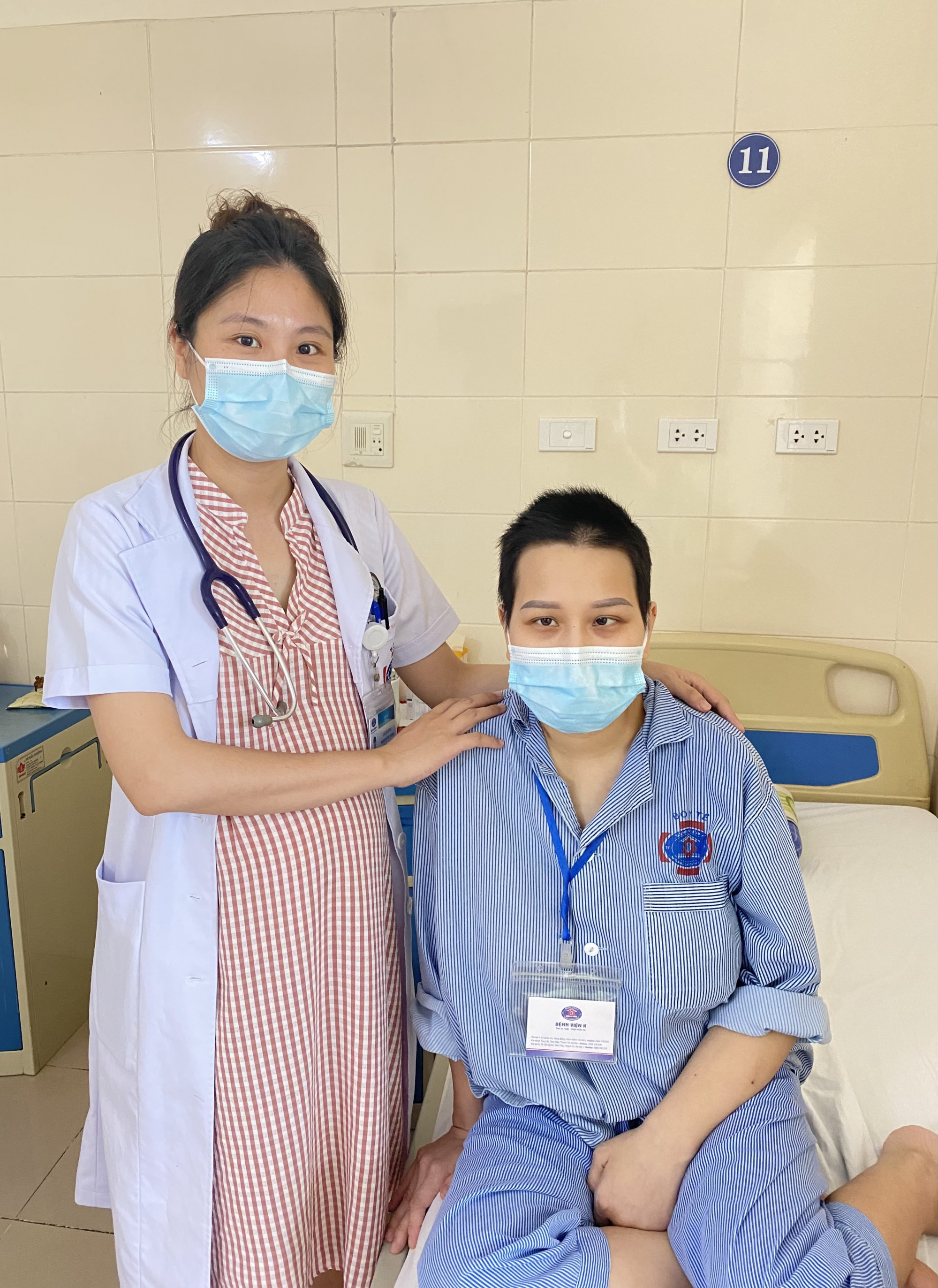Kỳ t&iacute;ch đ&atilde; đến với người mẹ khi chuẩn bị được về nh&agrave; để được gặp v&agrave; &ocirc;m con trong l&ograve;ng