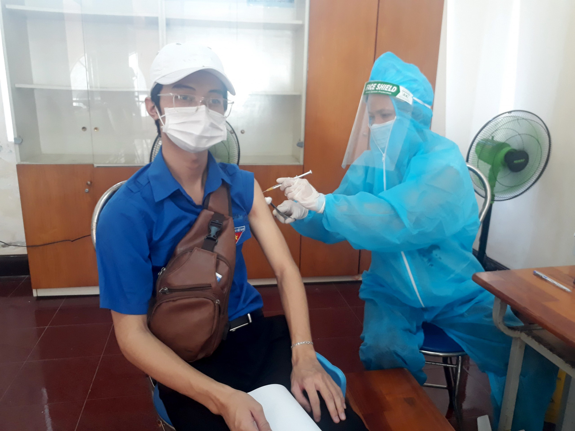 C&aacute;c bạn đo&agrave;n vi&ecirc;n, thanh ni&ecirc;n ti&ecirc;m vắc xin Vero Cell trong đợt ti&ecirc;m được tổ chức từ ng&agrave;y 3 đến 7/9