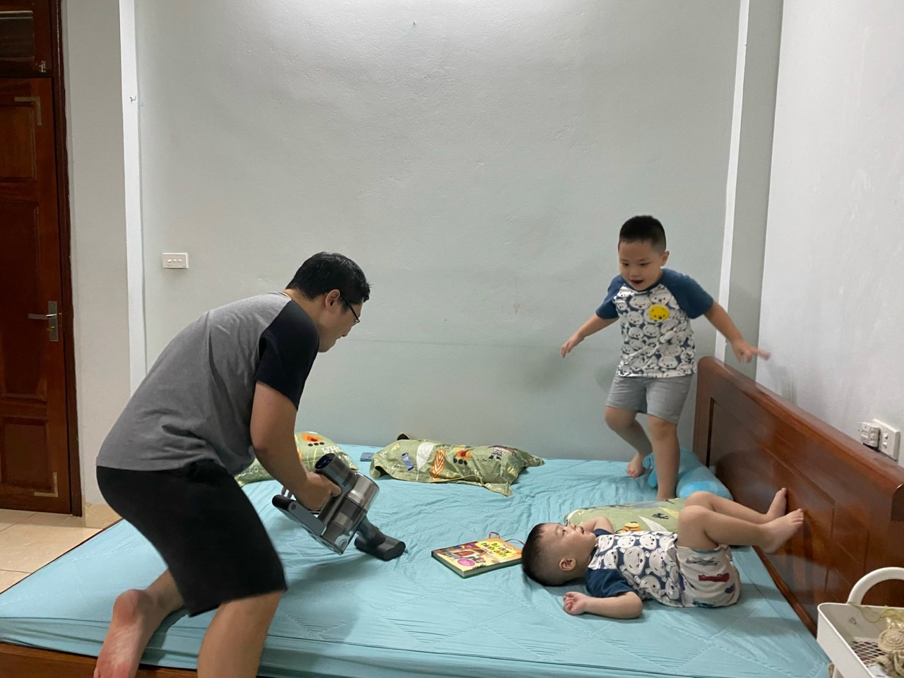 C&oacute; anh chồng si&ecirc;u sạch v&agrave; l&eacute;m lỉnh, chị Phương cảm thấy h&ocirc;n nh&acirc;n của m&igrave;nh rất th&uacute; vị (Ảnh NVCC)