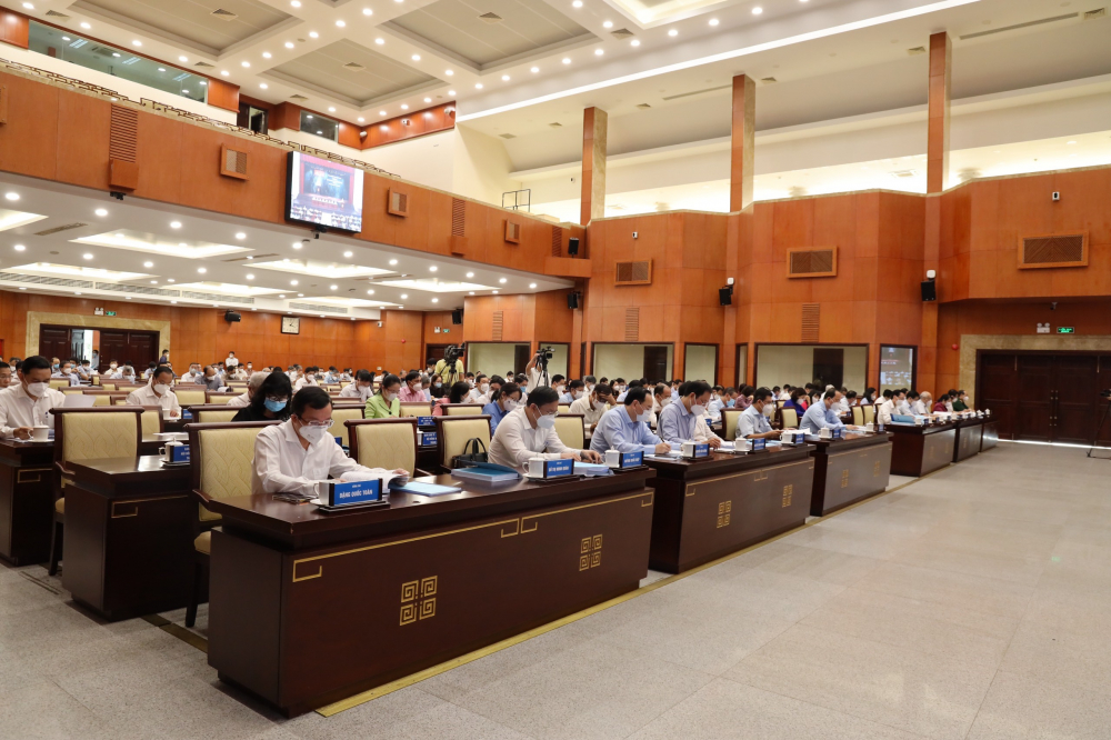C&aacute;c đại biểu dự Hội nghị triển khai nhiệm vụ kinh tế - x&atilde; hội TPHCM năm 2022.