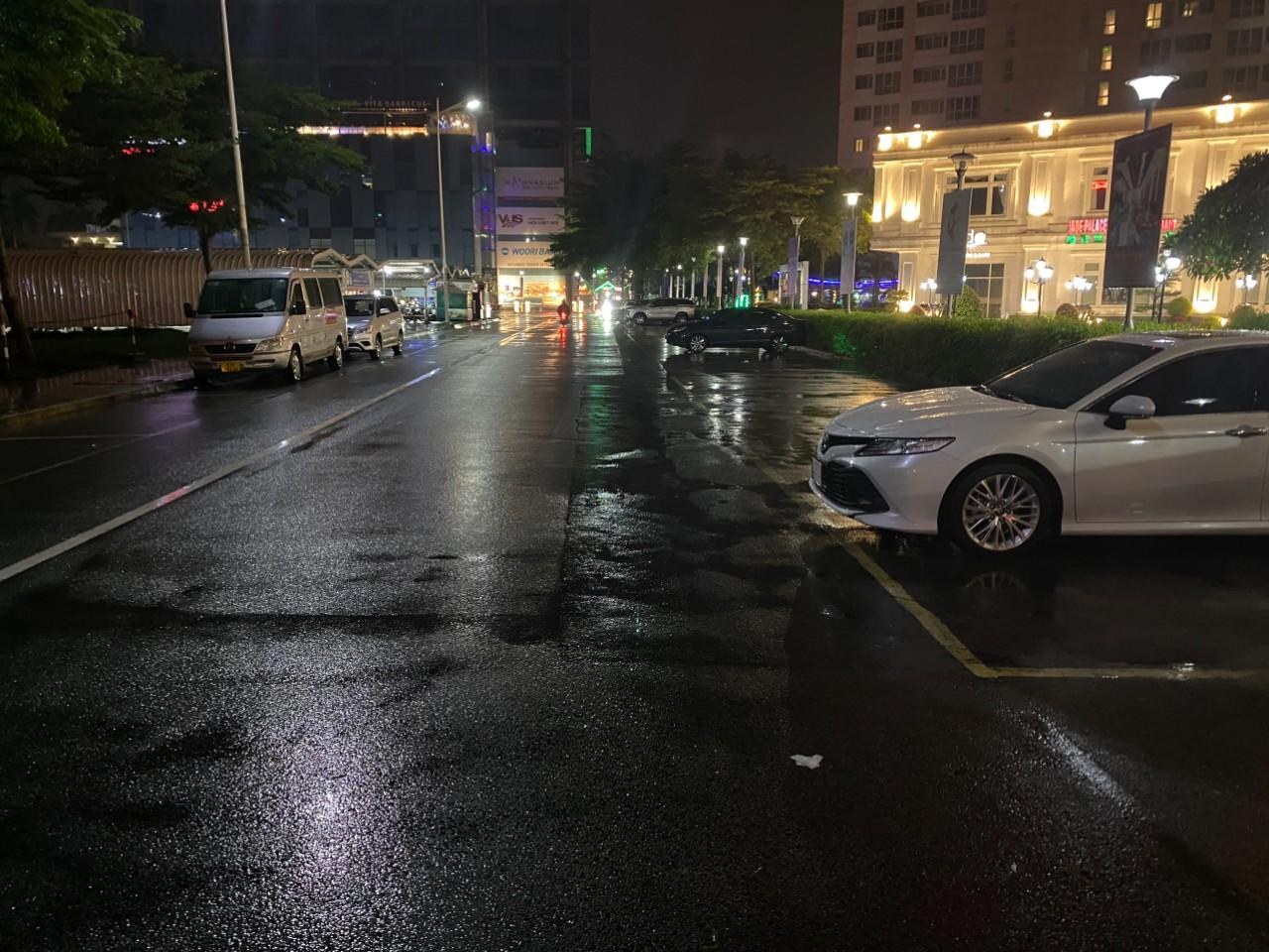 Cả 2 vụ trộm chỉ c&aacute;ch nhau chưa đầy 100m v&agrave; l&agrave; khu vực sầm uất bậc nhất của B&igrave;nh Dương