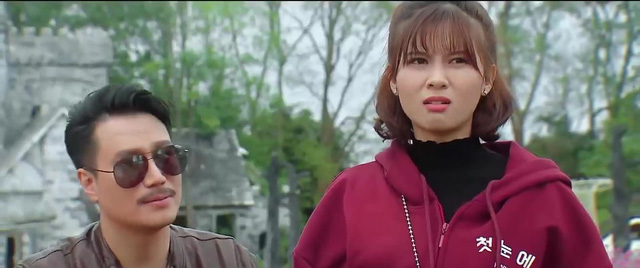 Mai Anh, con gái riêng của Việt, luôn tìm cách chia rẽ bố và vợ mới