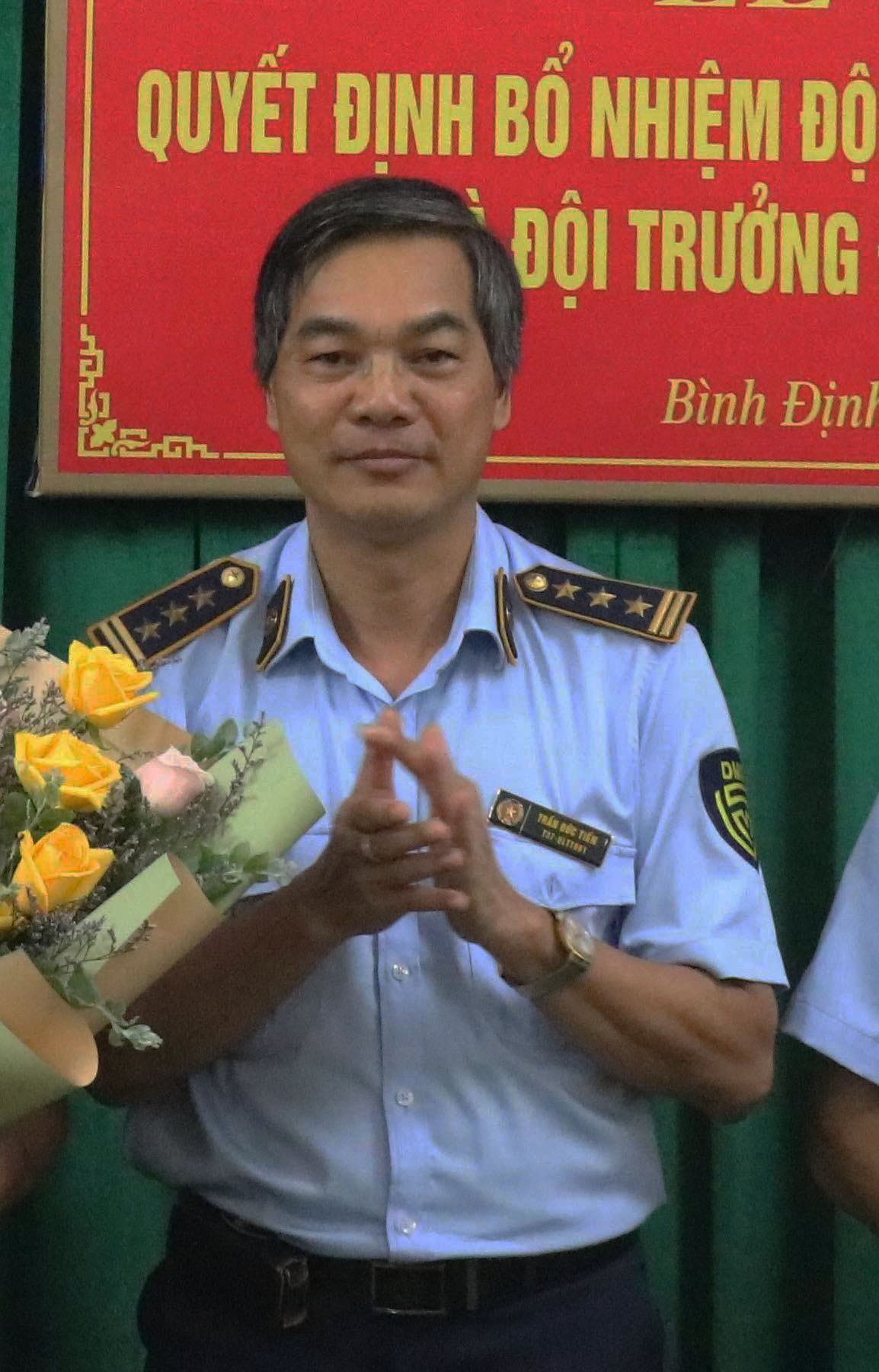 &ocirc;ng Trần Đức Tiến, B&iacute; thư Đảng ủy, Cục trưởng Cục Quản l&yacute; thị trường tỉnh B&igrave;nh Định bị y&ecirc;u cầu kiểm điểm nghi&ecirc;m t&uacute;c, r&uacute;t kinh nghiệm s&acirc;u sắc 