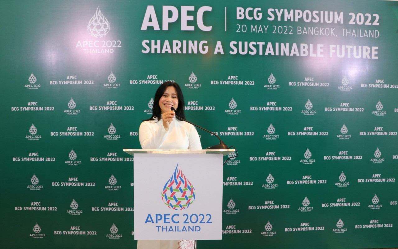 B&agrave; Trần Ho&agrave;ng Ph&uacute; Xu&acirc;n tại hội nghị BCG Symposium 2 - Ảnh: Faslink