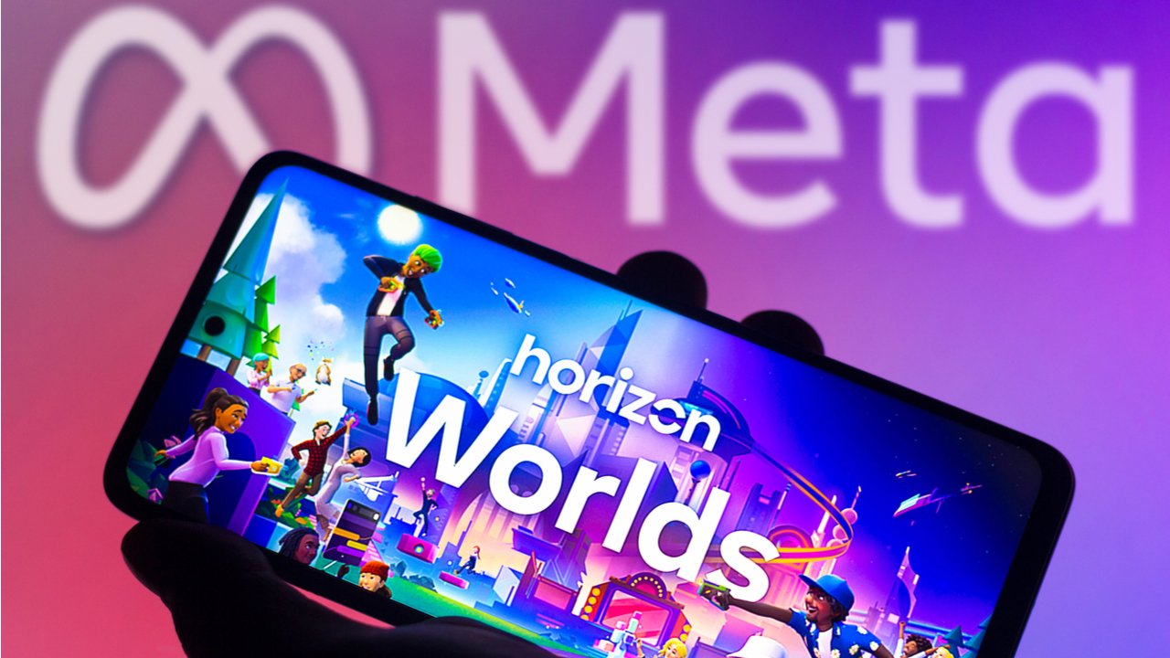 Horizon Worlds được Meta ph&aacute;t h&agrave;nh v&agrave;o th&aacute;ng 12/2021 v&agrave; cho ph&eacute;p người d&ugrave;ng tụ tập với những người kh&aacute;c, chơi tr&ograve; chơi v&agrave; x&acirc;y dựng thế giới ảo của ri&ecirc;ng họ.