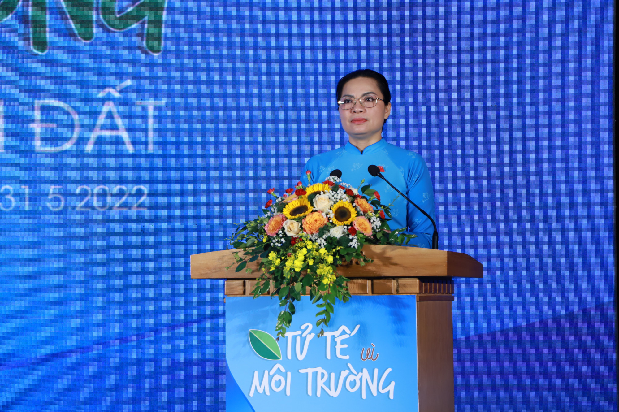 B&agrave; H&agrave; Thị Nga k&ecirc;u gọi phụ nữ h&atilde;y bảo vệ m&ocirc;i trường từ h&agrave;nh động nhỏ nhất