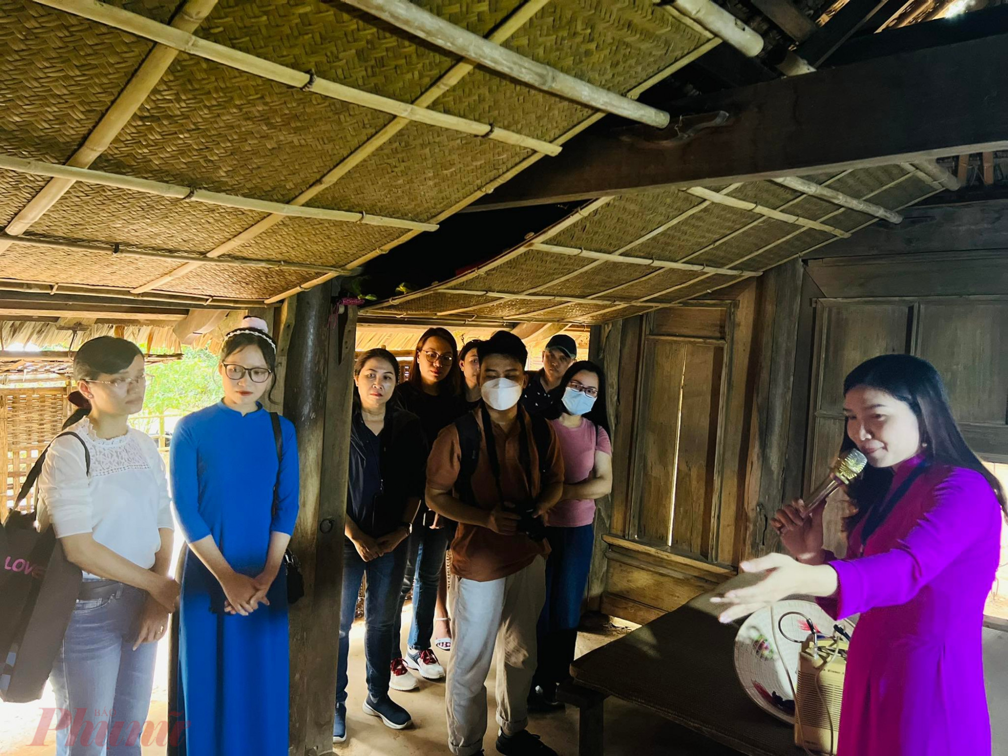 Một số doanh nghiệp lữ h&agrave;nh cho hay, du kh&aacute;ch từ c&aacute;c tỉnh ph&iacute;a Nam du lịch tại khu vực Bắc Trung bộ c&ograve;n kh&aacute; &iacute;t