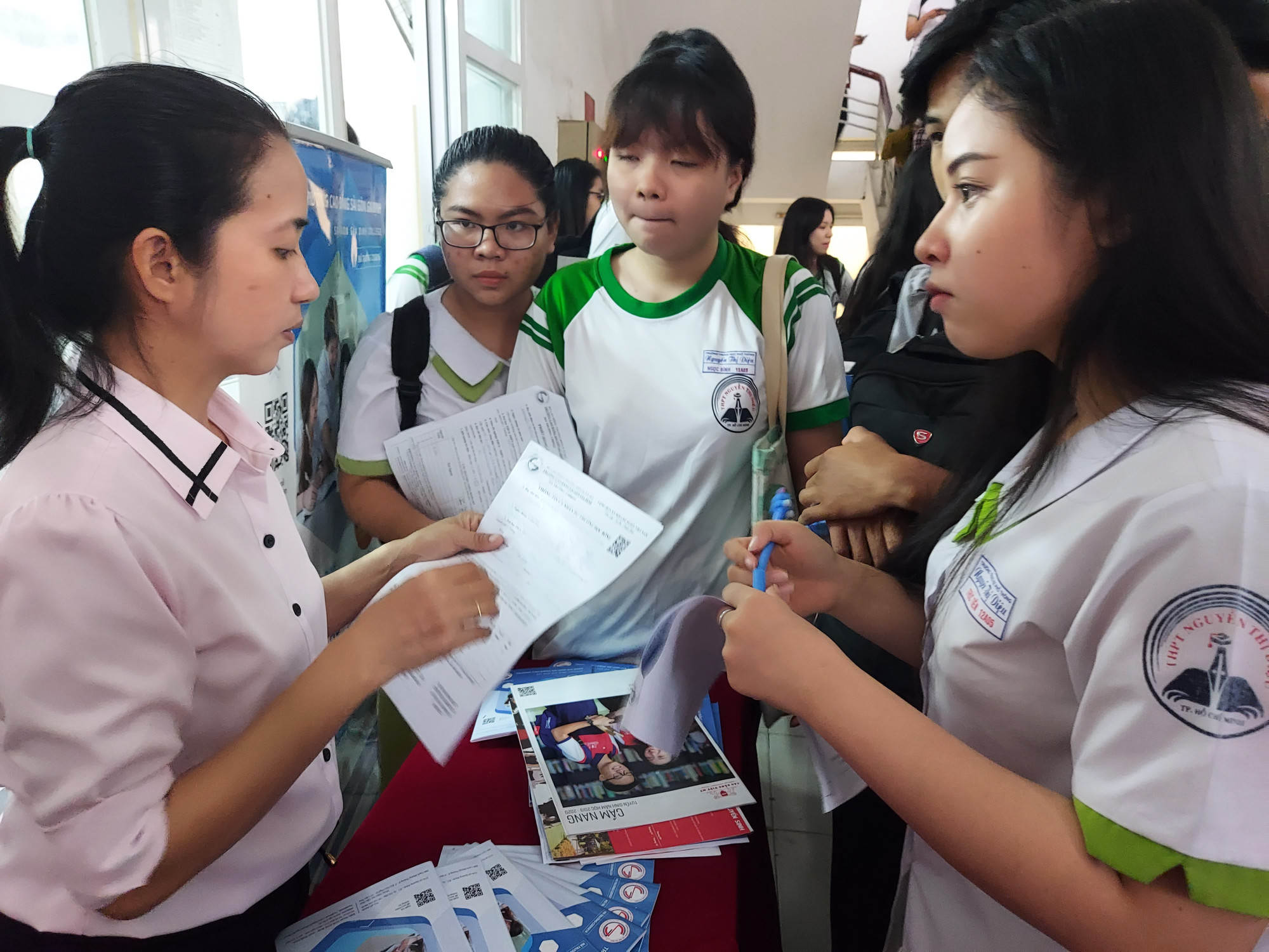 Chỉ c&ograve;n 2 ng&agrave;y nữa l&agrave; kết th&uacute;c thời gian đăng k&yacute; nguyện vọng x&eacute;t tuyển đại học song c&ograve;n rất nhiều th&iacute; sinh TPHCM cj