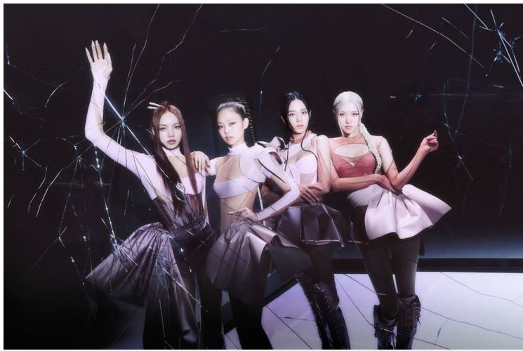 Blackpink cho thấy sức h&uacute;t khủng khiếp của m&igrave;nh qua ca kh&uacute;c mới Pink Venom