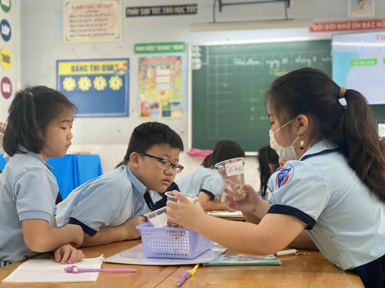 M&ocirc;i trường trường học đảm bảo kh&ocirc;ng chỉ c&oacute; lớp học m&agrave; 