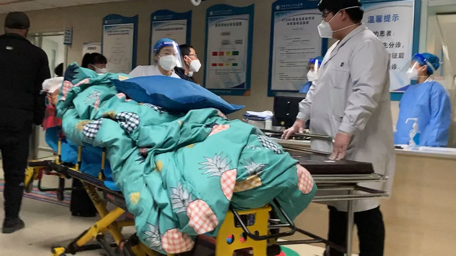 Số ca mắc COVID-19 tăng nhanh tại Trung Quốc.