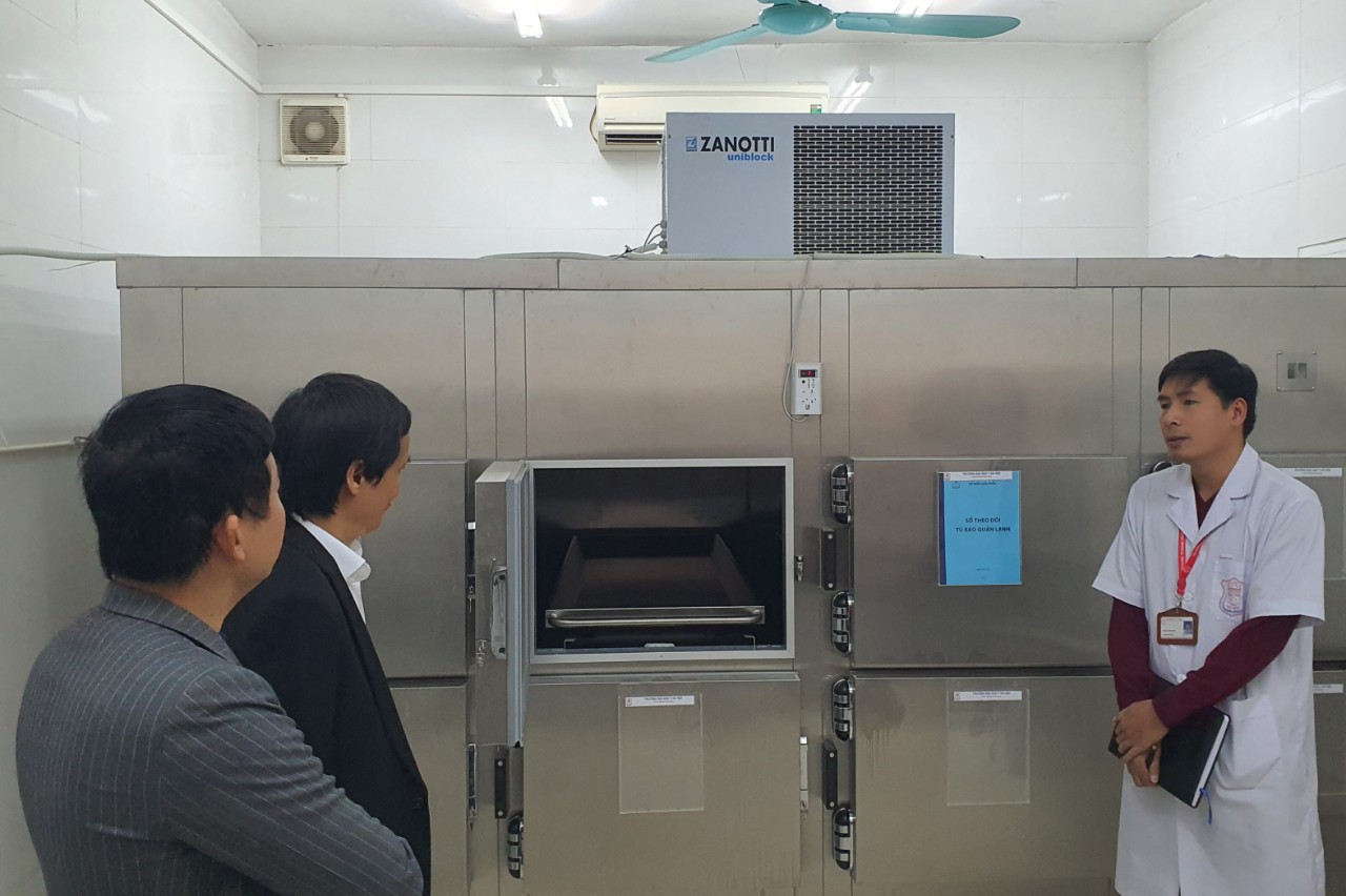 Tủ bảo quản được đầu tư cả chục tỷ đồng nhưng hiện vẫn đang nằm chờ x&aacute;c hiến