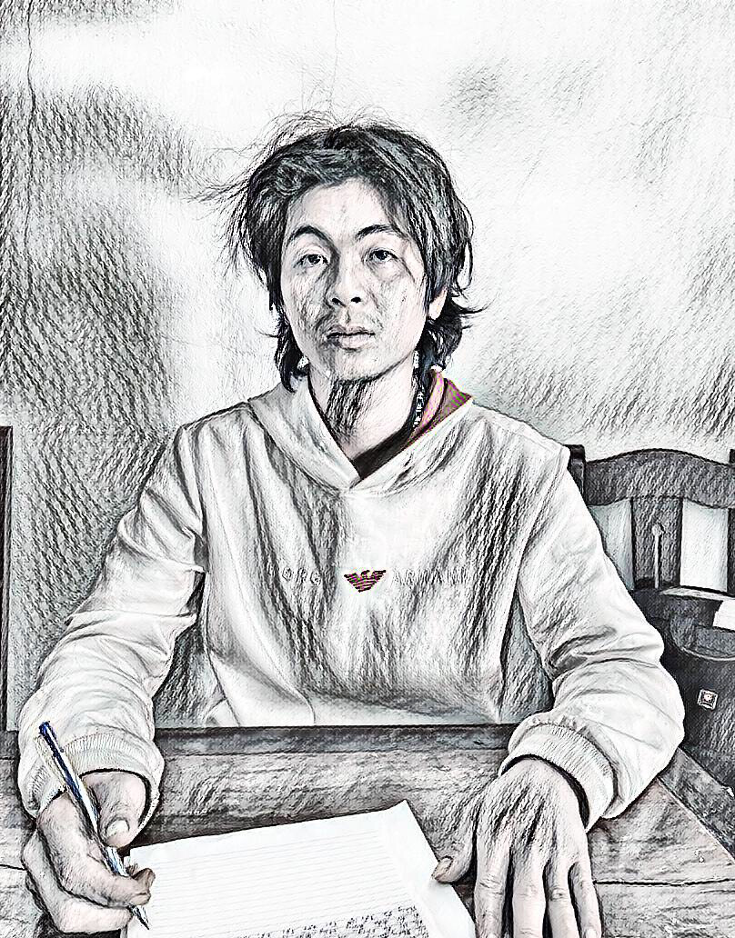 Ph&ugrave; Trung N. l&agrave;m việc tại cơ quan c&ocirc;ng an - ảnh c&ocirc;ng an cung cấp