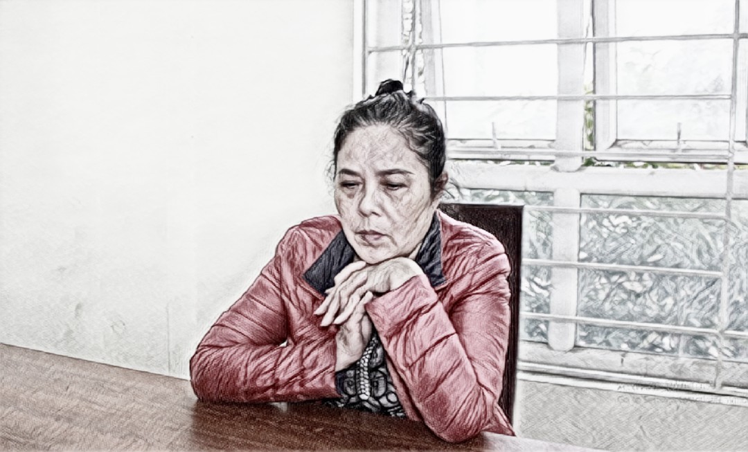 Đinh Thị Chung tại cơ quan c&ocirc;ng an - Ảnh: C&ocirc;ng an cung cấp