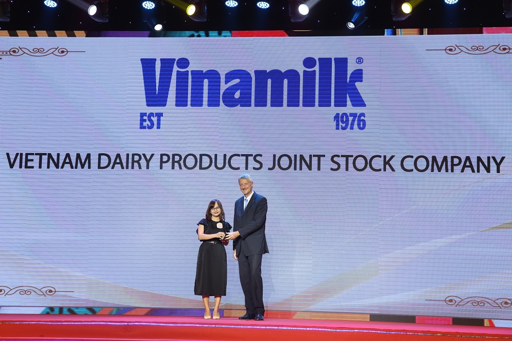 C&ocirc;ng ty Vinamilk được vinh danh tại Nơi l&agrave;m việc tốt nhất ch&acirc;u &Aacute; 2023 - Ảnh: Vinamilk