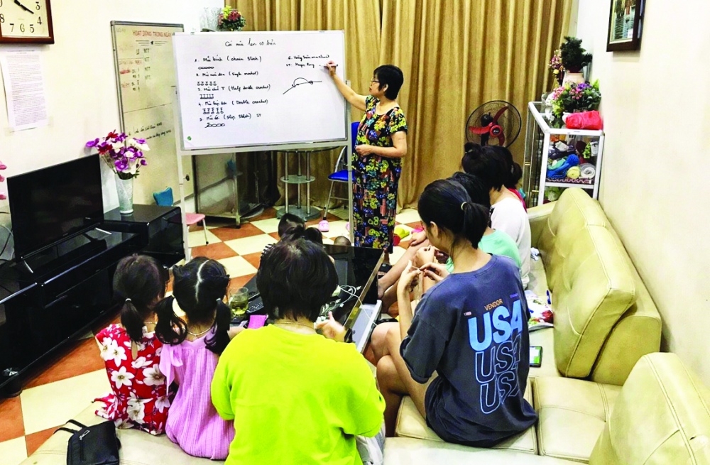 Trẻ em, phụ nữ l&agrave; nạn nh&acirc;n mua b&aacute;n người v&agrave; bạo lực gia đ&igrave;nh đang tạm l&aacute;nh trong Ng&ocirc;i nh&agrave; b&igrave;nh y&ecirc;n ở TP H&agrave; Nội - Ảnh do Trung t&acirc;m Phụ nữ v&agrave; Ph&aacute;t triển (thuộc Hội LHPN Việt Nam) cung cấp