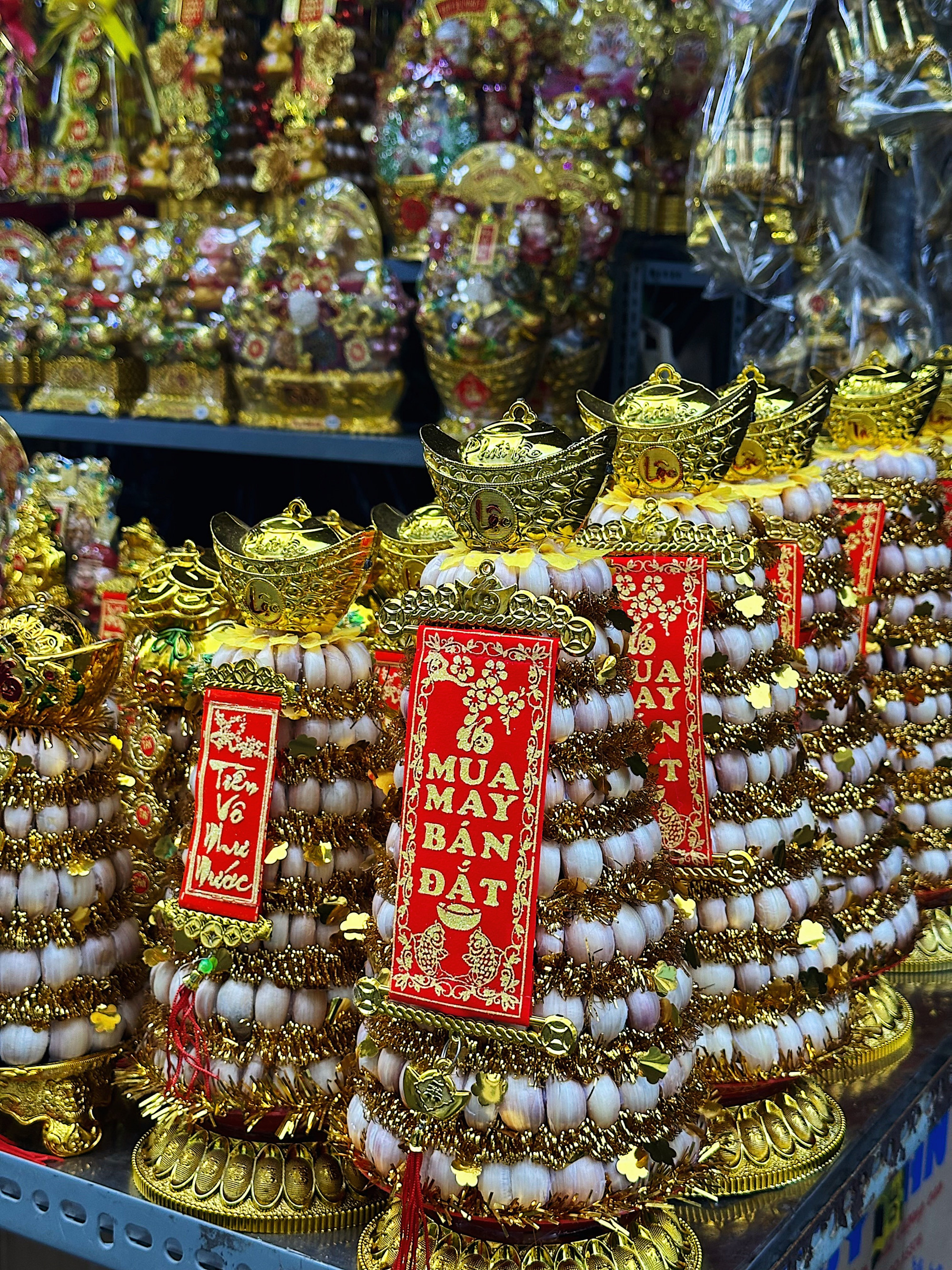 Th&aacute;p tỏi 