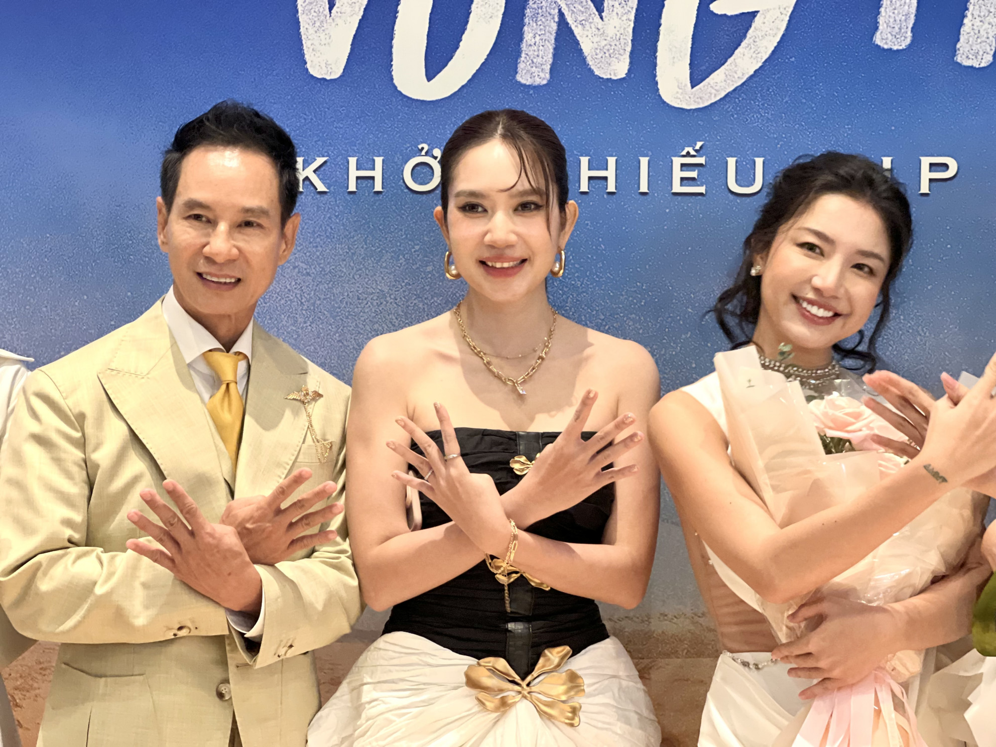 Đạo diễn L&yacute; Hải cho biết đ&atilde; quen l&agrave;m việc với những diễn vi&ecirc;n mới. Anh chỉ cần hợp vai sẽ chọn, kh&ocirc;ng y&ecirc;u cầu c&oacute; kinh nghiệm