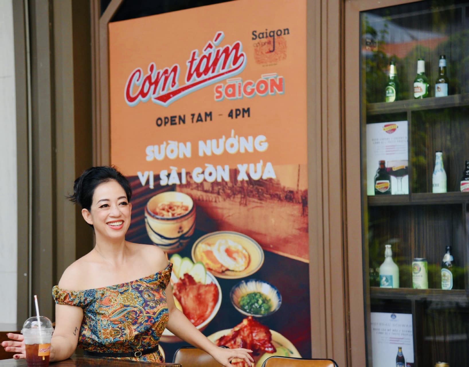 Nữ doanh nh&acirc;n Trần Thị Xu&acirc;n Quy&ecirc;n tiếp nối ngoại v&agrave; mẹ giữ hương bếp, hương văn h&oacute;a ẩm thực th&agrave;nh phố chị y&ecirc;u thương