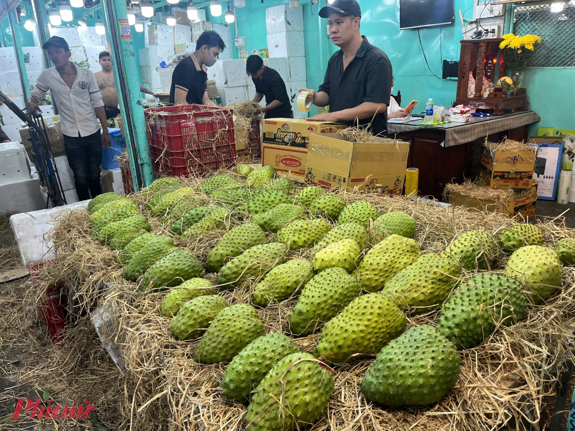M&atilde;ng cầu xi&ecirc;m