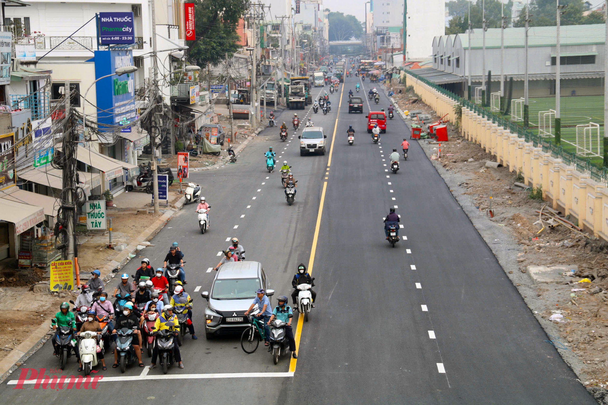 Dự &aacute;n mở rộng đường Ho&agrave;ng Hoa Th&aacute;m được th&ocirc;ng xe giai đoạn 1 - Ảnh: Vũ Quyền