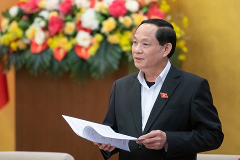 Ph&oacute; Chủ tịch Trần Quang Phương