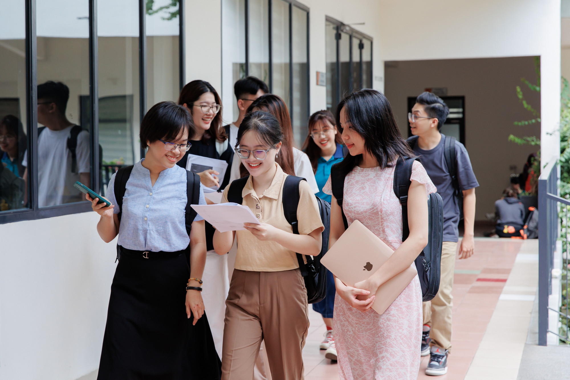 Đại học Kinh tế TPHCM tuyển sinh 2025 với 5 phương thức tuyển sinh, 6 tổ hợp x&eacute;t tuyển v&agrave; c&oacute; th&ecirc;m 3 chương tr&igrave;nh đ&agrave;o tạo mới - Ảnh: UEH