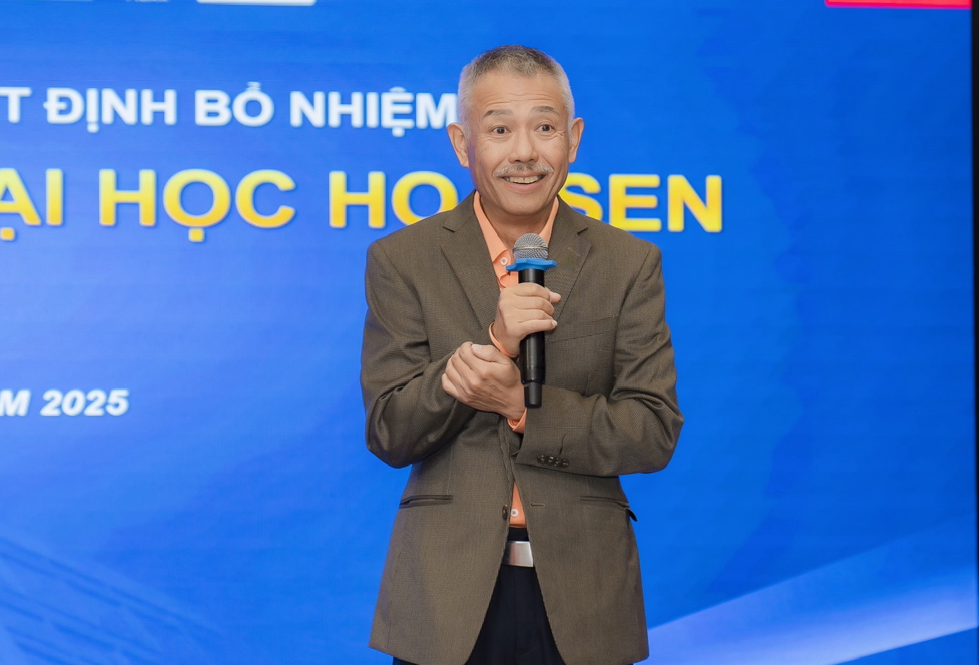 gi&aacute;o sư, tiến sĩ Trương Nguyện Th&agrave;nh l&agrave;m Ph&oacute; chủ tịch hội đồng cố vấn trường - Ảnh: HSU