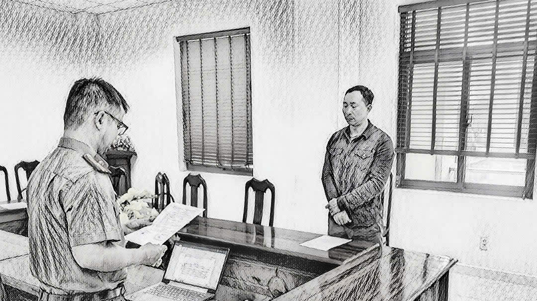 C&ocirc;ng an đọc lệnh khởi tố bị can L&ecirc; B&aacute; Nghị_Ảnh: C&ocirc;ng an cung cấp.