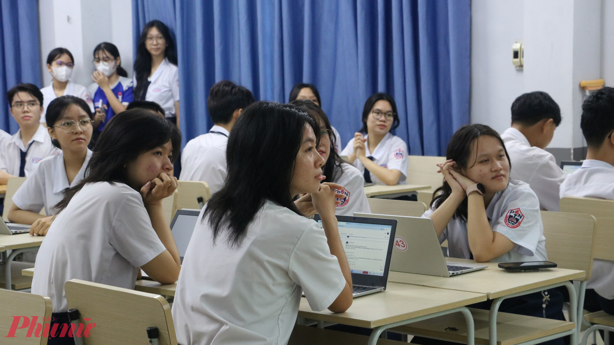 Một tiết học số của Trường THPT Ph&uacute; Nhuận (quận Ph&uacute; Nhuận) - Ảnh: Trang Thư