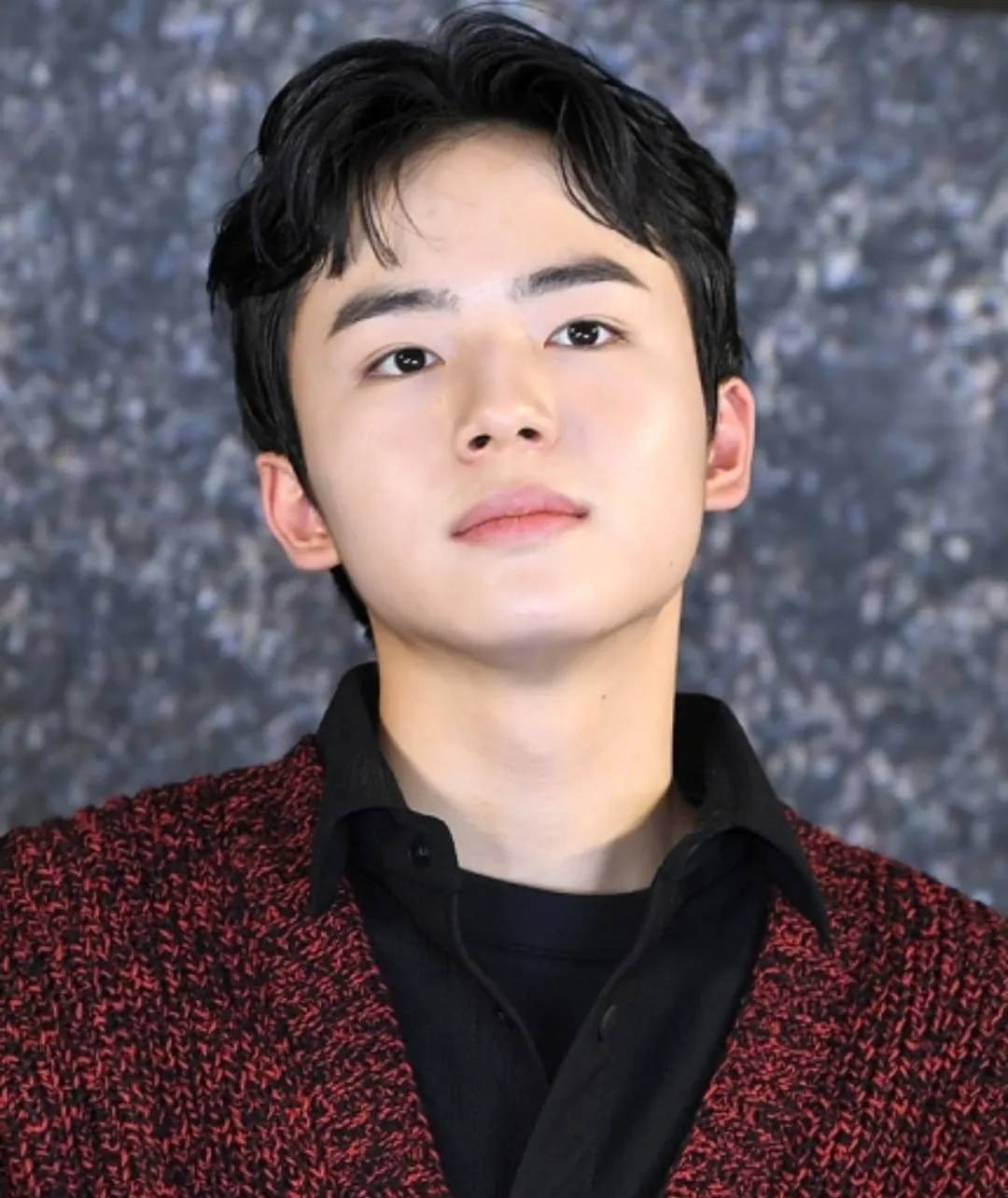 Sau vai diễn trong Nữ tu b&oacute;ng tối, Moon Woo Jin c&agrave;ng được nh&igrave;n nhận l&agrave; diễn vi&ecirc;n trẻ đang l&ecirc;n của m&agrave;n ảnh H&agrave;n 