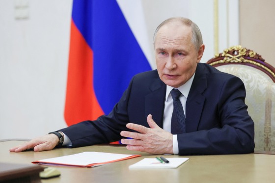Tổng thống Nga Vladimir Putin tại Điện Kremlin ở Moscow, ng&agrave;y 1/4 - Ảnh: AFP